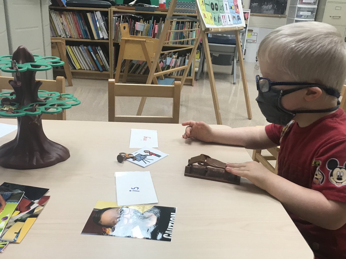 Making sentences with Monkey Flip game reward - speech and fine motor fun! <a href="/CHPROUD/">Ch-ProuD</a>