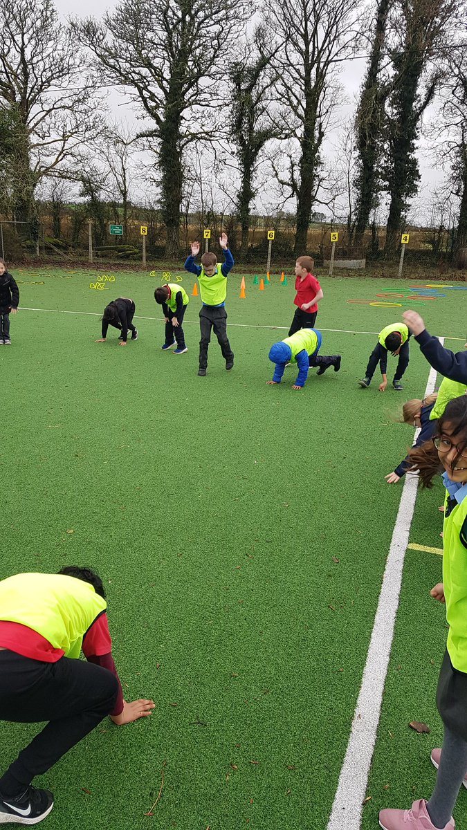 2nd class got off to a great start with their Active Advent Calendar. First up burpees @ActiveFlag @activebreaks @2ndClSAttracta