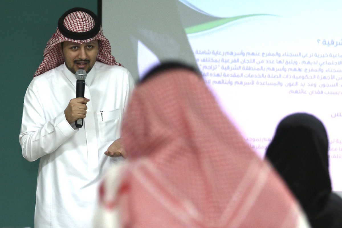 MohdObeed's tweet photo. تشرفت بعرض تجربة #تراحم_الشرقية في مجال العمل الاجتماعي ، وذلك ضمن فعاليات   #أولمبياد_التطوع 🎖الذي يقام بتنظيم من فرع الهيئة العامة للرياضة بالمنطقة الشرقية ، وجمعية العمل التطوعي بحضور نخبة من الشباب والشابات والفرق التطوعية المميزة .
@SaudiAVW
@Trahum_Sharqia https://t.co/cgWiMsKxcE