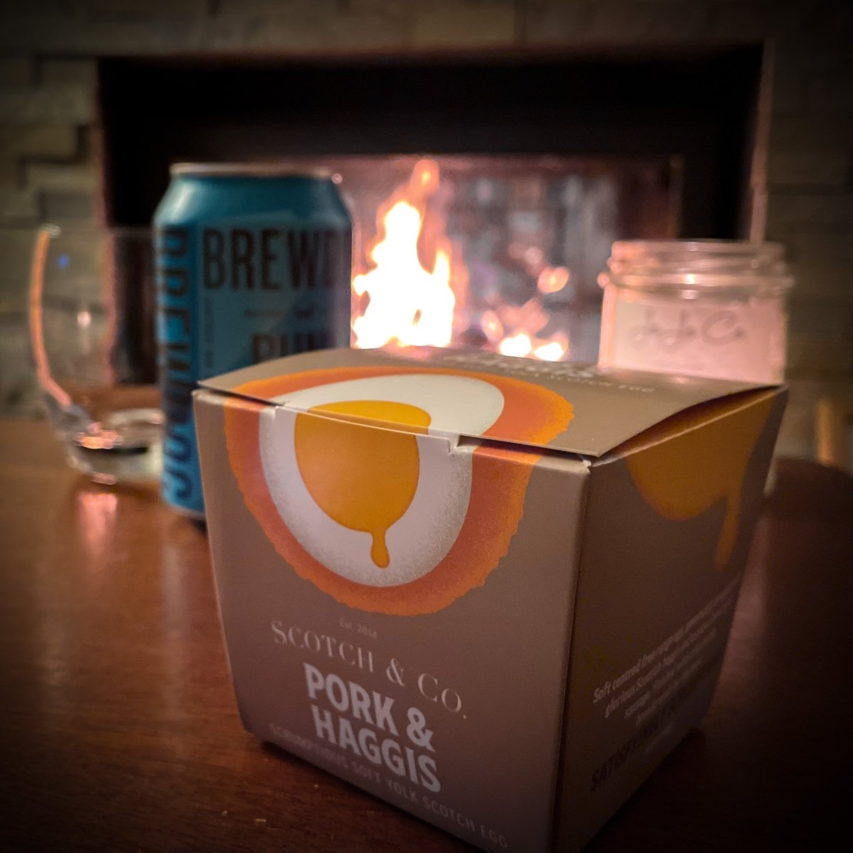 Celebrating #StAndrewsDay with a #substantialmeal .  Cheers!
<a href="/BrewDog/">BrewDog</a> <a href="/ScotchandCoUK/">Scotch eggs</a> 
#foodservice #hospitality #wholesale #tiersofjoy