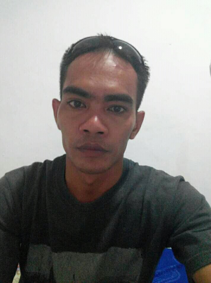 RHJ62490200's tweet photo. @Rini_enak @Tante_amel69 Apa yg ini pantas menjadi teman,,?? https://t.co/FIrH6C7xVo