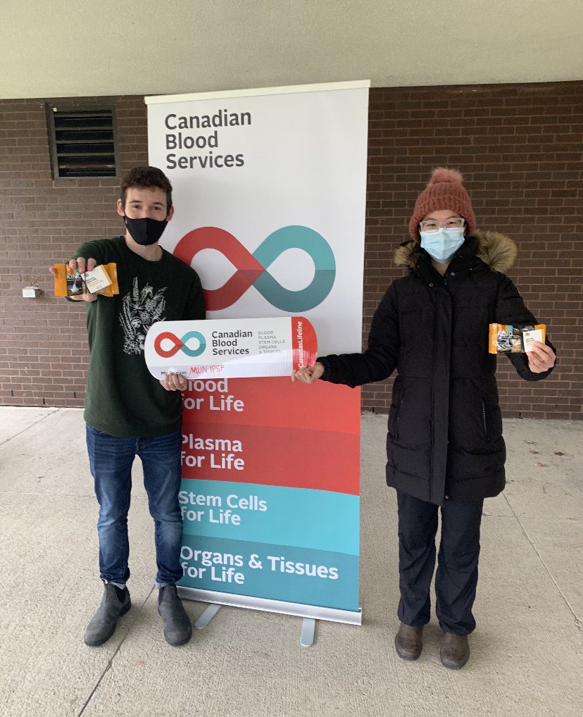 mdcoombs3's tweet photo. @IPSForg’s MUN Chapter had a successful Saturday at Canadian Blood Services for this semester’s Vampire Cup. Thank you to @KINDSnacks for your donation! #snackkind @LifelineNL @CanadasLifeline #canadaslifeline https://t.co/EvDhziWqLT