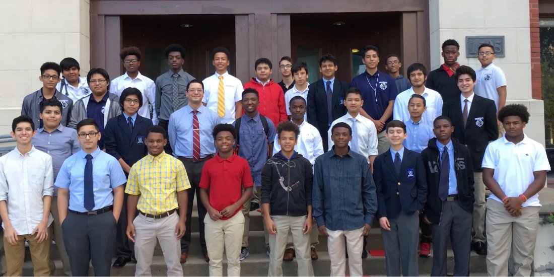 bigthought's tweet photo. The Fellowship Initiative (TFI) Dallas is changing the lives of young men of color, and Big Thought's Armando Banchs and Sean Walker are leading the way. https://t.co/y7R1udGPtc
#youngmenofcolor #LeadershipDevelopment #collegeready #mentorship https://t.co/3JIiTZ1HWO