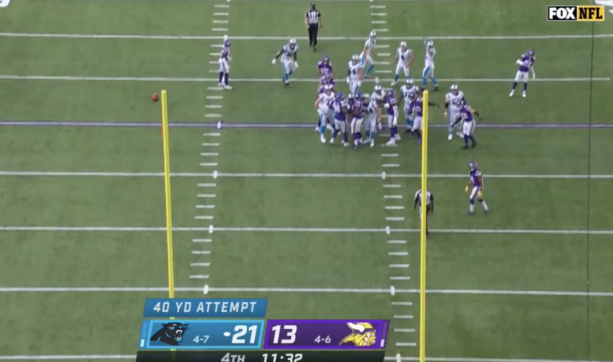 Eric_L_Smith's tweet photo. Going to throw something out there, and maybe I’m way wrong.

But did anyone else think Slye missed this FG try in the 4th? Zimmer said postgame that he thought so.

Watching it live, then on replay and then again now … I think he missed it. Could be just me though. 

Thoughts? https://t.co/AMGLLPwdfG