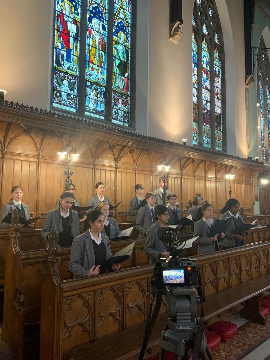 SECMusicSchool's tweet photo. What tremendous singing from each of the bubble choirs for the @StEdmundsWare Carol Service Film. A first outing for the Choir Robes! So proud of all the pupils #Christmas #Carols #Robes https://t.co/oBEB2MgQRs