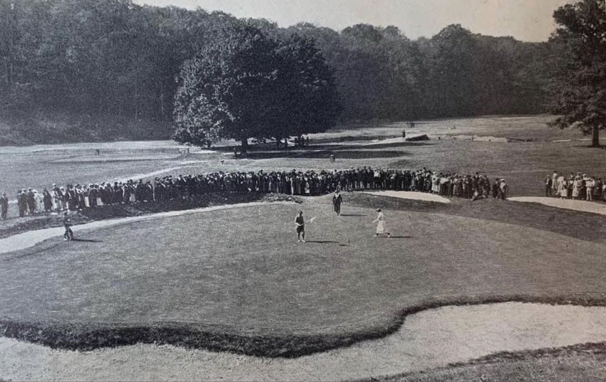 TheMayfieldSR's tweet photo. Can anyone guess what hole this is?⛳️ https://t.co/cKhOgTHJoh