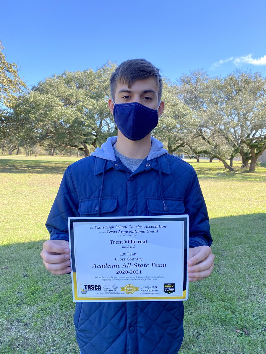 RCISD_CC's tweet photo. Congratulations Trent and Kyana! Trent Villarreal was awarded 1st Team Academic All State and Kyana Hailey was Honorable Mention Academic All State. https://t.co/pzcOqxb7lI