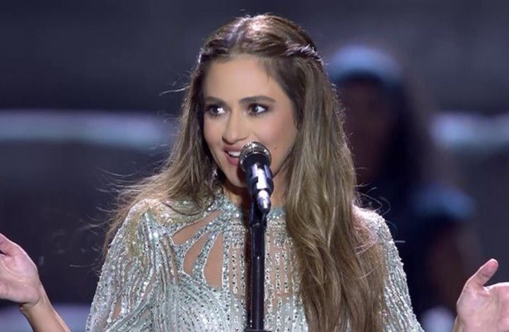 NHabayeb's tweet image. مُهداةْ إلى ابنةِ الجنوب (( جوليا بُطرس))

وهل ْ ما زلتِ ترفضينَ الموتَ يا جوليا؟
وهل سيبقى بقاؤكِ مرهونا  بترابِ الجنوبِ؟
وهلْ ستبقى شمسُنا الحقُّ تميلُ نحو الغروبِ؟..
يا صوتَك ِالأوَّلَ في زمنِ الرُّخصِ العربي..
في زمنِ السَّحلِ والوحلِِ   .....البقية على صفحة جبران عياش fb