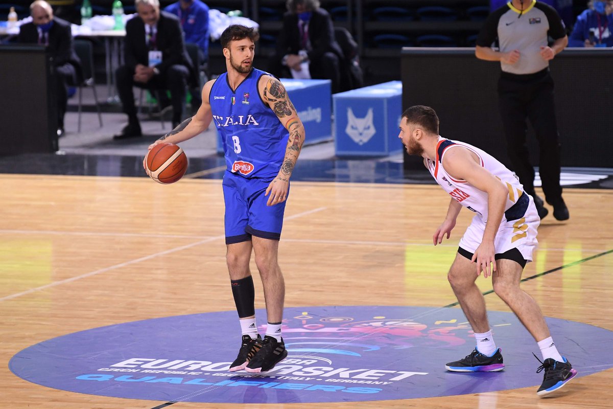🇮🇹 Oggi per il nostro Capitano prima presenza con l'<a href="/Italbasket/">Italbasket</a> nella vittoria 70-66 sulla Russia a Tallinn.

Che sia la prima di una lunga serie! 🚀

#AmoRomaTifoVirtus
#nothingbutazzurri
#italbasket