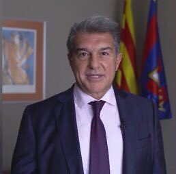 EnCalent's tweet photo. ❤️ si t’has aixecat d’una migdiada de cuatre hores amb millor cara que Joan Laporta

#EnCalent 
#Calentspelbotox https://t.co/woXmTqCiY7
