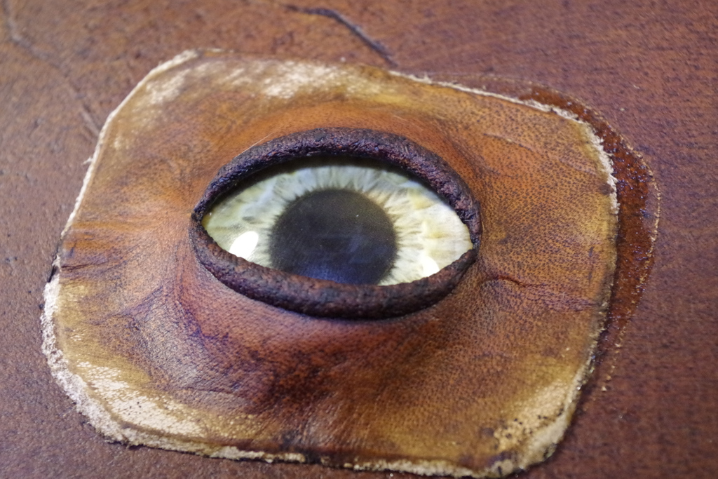 MerchantGreen's tweet image. Look sharp!  A BTS look at our mimic bag.  Each one is handmade just for you.  Now's your last chance to save 15% on this creature creation!