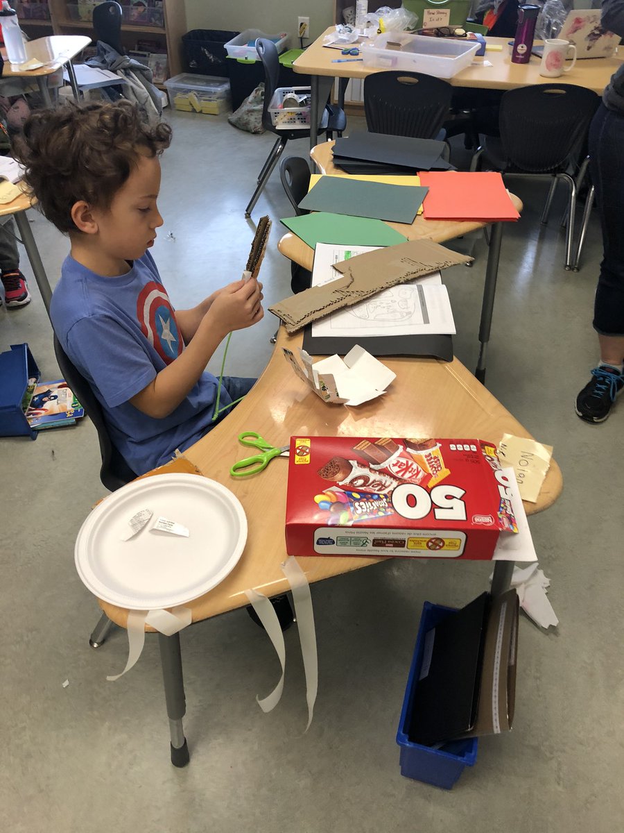 Grade2Csak's tweet image. The best kind of mess in 2C. Using our materials responsibly to create our magnet games. Amazing to see these little humans use each other’s feedback &amp;amp; problem solve through difficult moments like champs. Tomorrow we test &amp;amp; reflect! @heronscrossing #rvsed #abed #ibdesigncycle