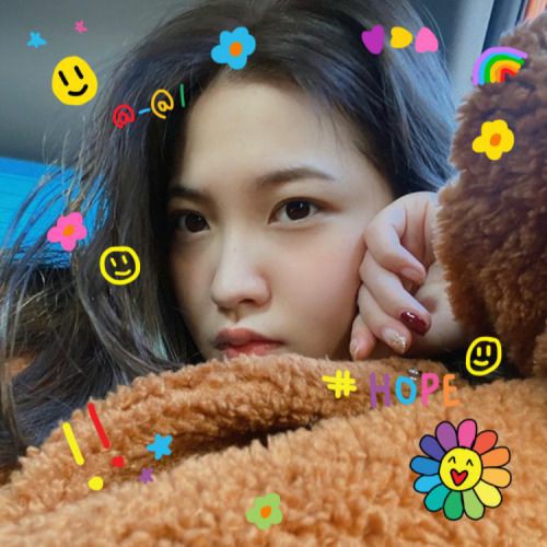 Dea.hiat tweet media