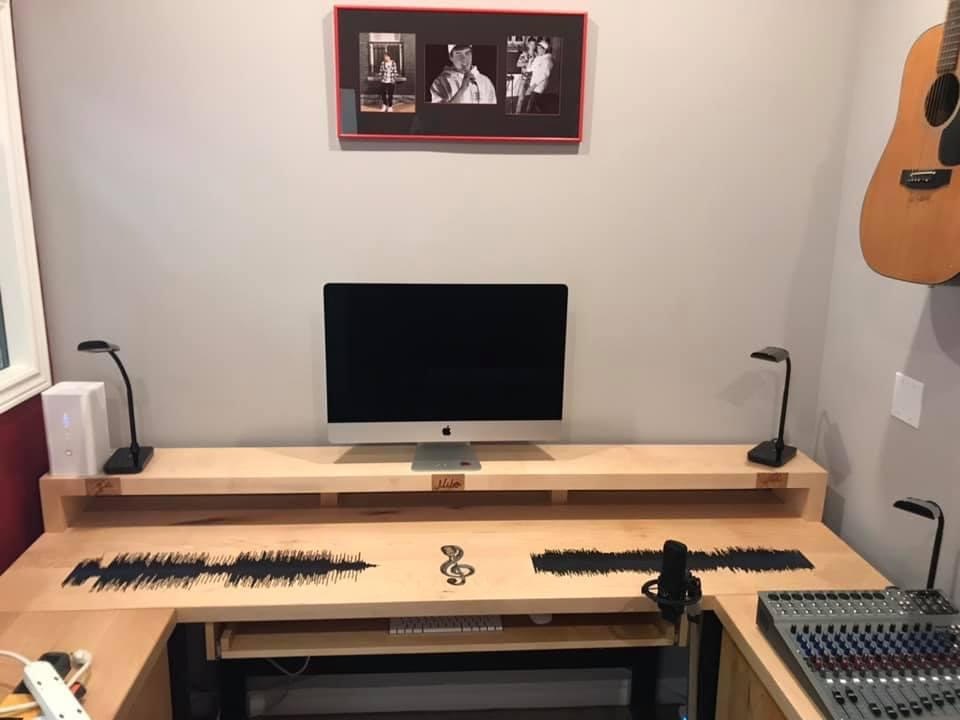 orilliamatters's tweet photo. New sound studio gives local youth a free outlet for expression https://t.co/eWuhLuXIji https://t.co/uXpKyGkD9E
