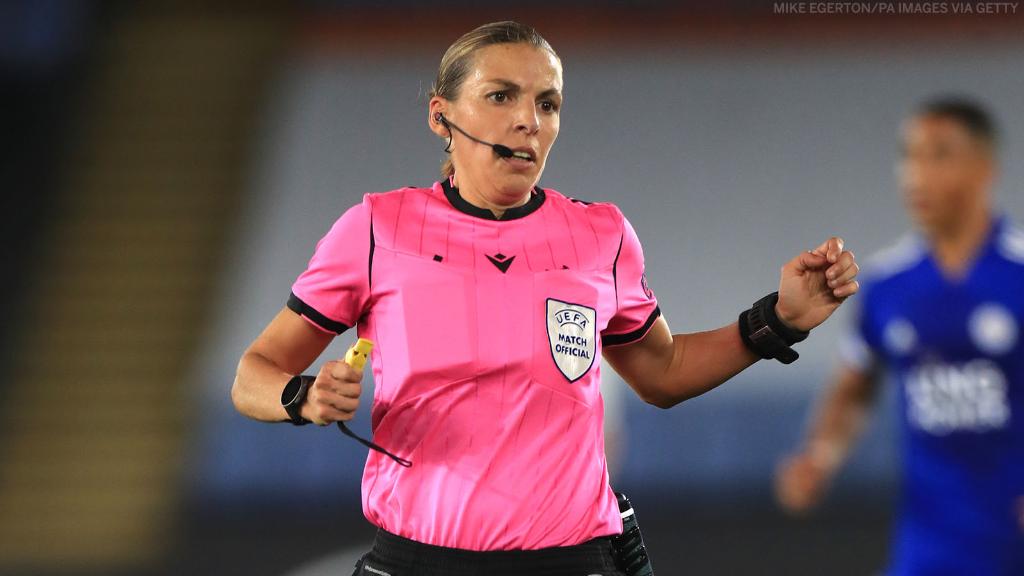 ESPNFC's tweet photo. French referee Stephanie Frappart will become the first woman to take charge of a men's UCL match when Juventus play Dynamo Kiev on Wednesday 🙌 https://t.co/0GBlRqrwHG
