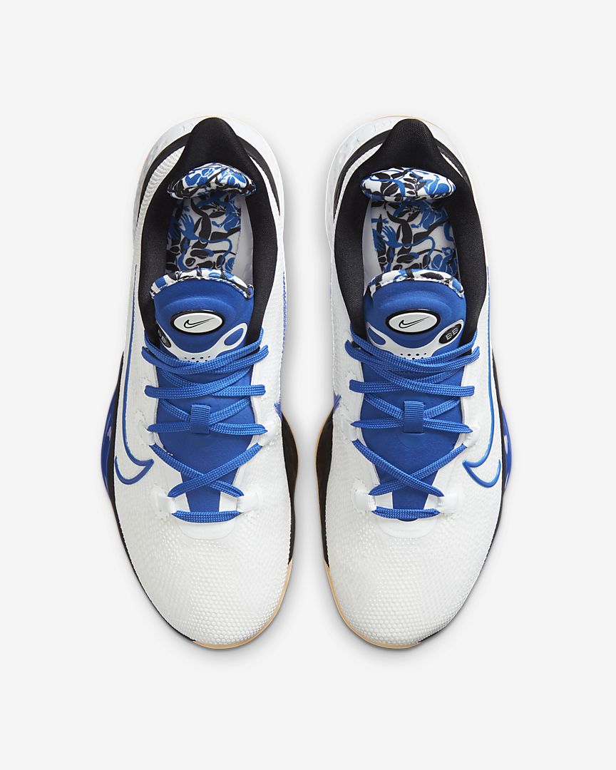 SOLELINKS's tweet photo. Ad: 25% off Nike Air Zoom BB NXT 'Sisterhood' at $135 + FREE shipping, use code CYBER25 => https://t.co/OOnPyuFjlC https://t.co/xdpQB2FEPC