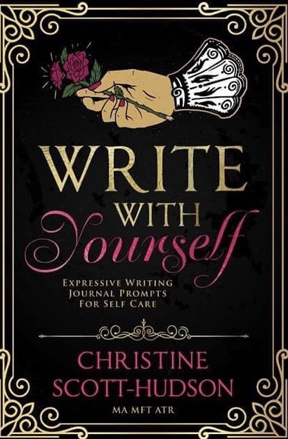 artandpie's tweet photo. Some badass lady friends experienced the awkward joy of releasing a book during a pandemic. Pls consider adding a few of these titles to your holiday shopping list this year. π All are available via @Bookshop_Org except #TinyOxford, which you can get via @SquareBooks π https://t.co/zQNmNi2ZIV