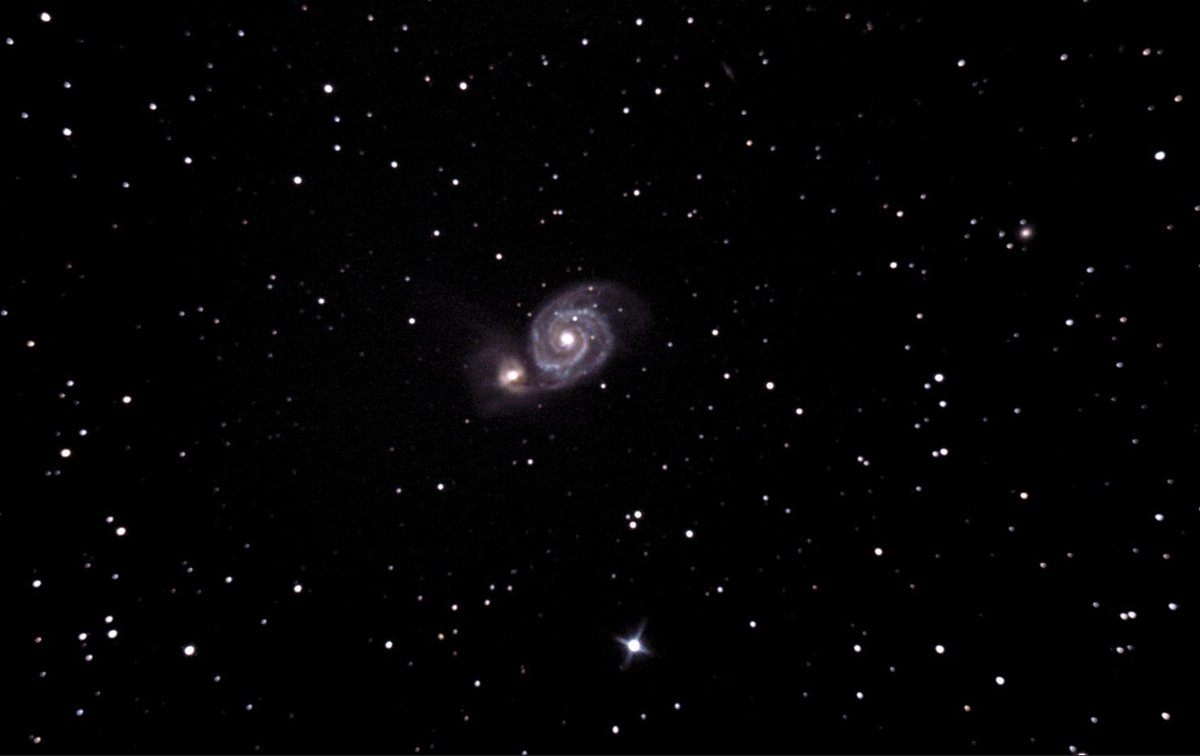 Celestron's tweet photo. The power of the Celestron NexStar 130 SLT and deep sky imaging! Kyle McCaslin captured the Whirlpool Galaxy in 1.5 hours and the Andromeda Galaxy in 55 minutes using his telescope and DSLR camera. https://t.co/ckh1mPcKRd