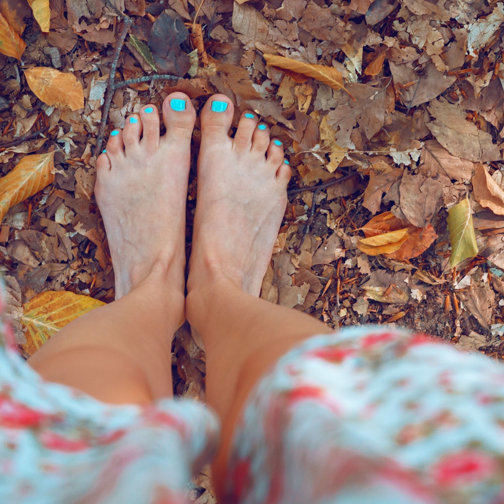 Feel the nature between your toes 👣

#withcraft #forestvibes #natureworship #druidsofinstagram #magicalnature #naturenurtures #paganofinstagram #natureistherapy #natureismagic #fores #takeabreath #elementals #naturehealsthesoul #druidry #forset #forestdweller #earthing
