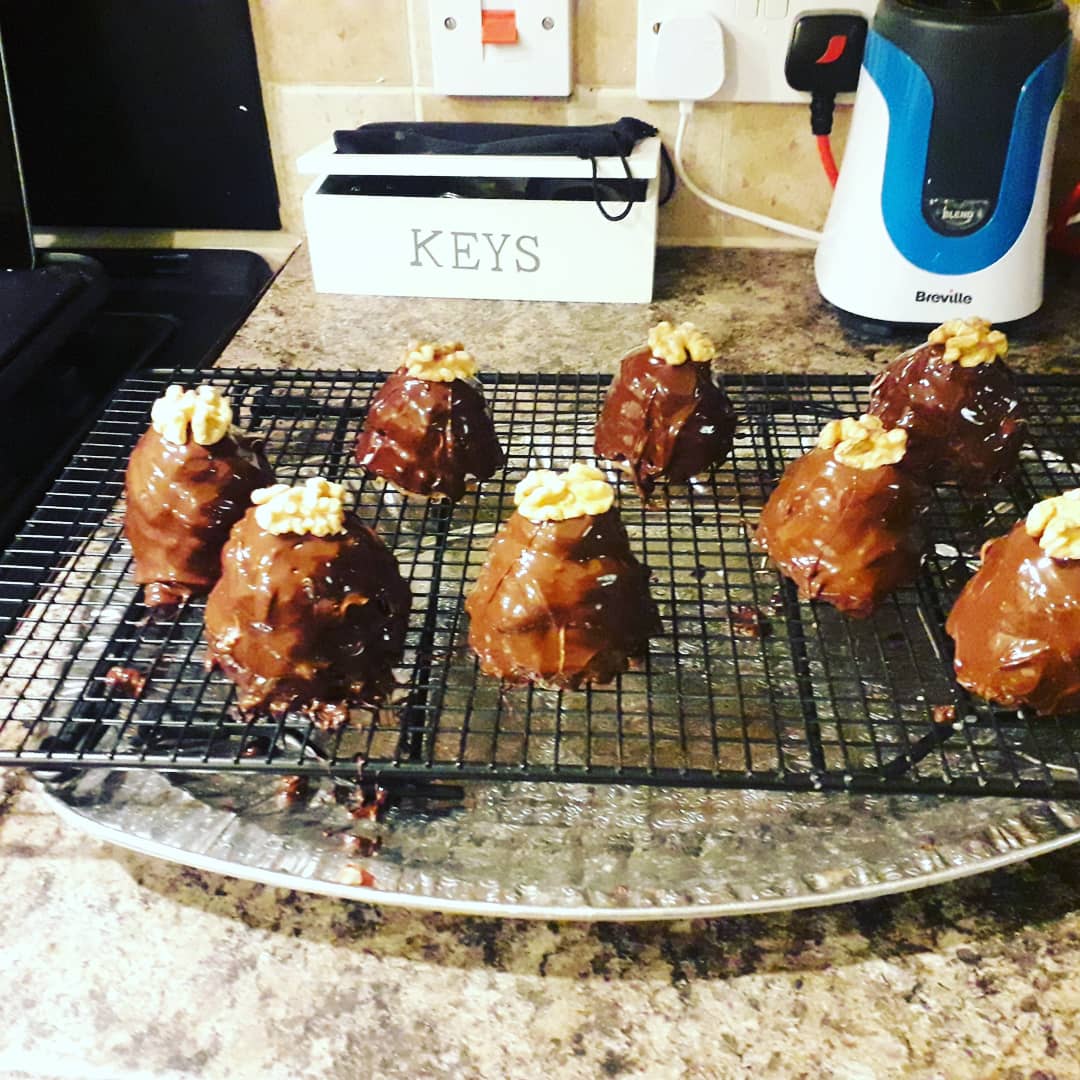EmmaVWakeling's tweet photo. Last and most frustrating #GBBOFinal #GBBO technical. This may have actually put me off walnut whips! More fun had making choc tree decs with kids. https://t.co/Zr4PRSktMp
