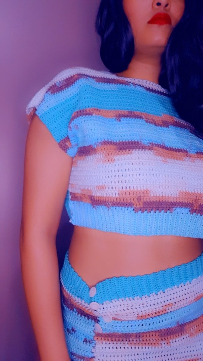 LauraKarberg5's tweet photo. Crochet outfit handmade with love❤ #alizeyarn #lanasknitsnknots #crochetoutfit #yarnsupplier #handmade #fashiontrends https://t.co/HiwnYIGoIv