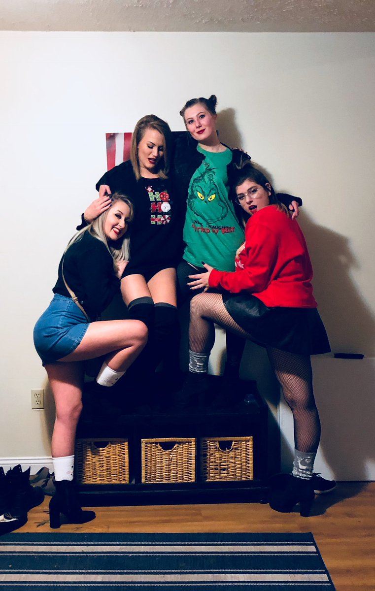 _kaylynn18's tweet photo. @m_tommasini_ @emeliasherin The best night ever. https://t.co/OhNdQn5sp3