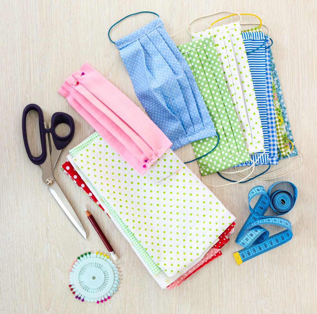 To DIY or to buy? Can homemade face masks protect you against coronavirus and flu viruses this season? 

Find out which masks provide sufficient protection and what other safety gear you need to prepare for the cold season: firstaidkitsurvival.com