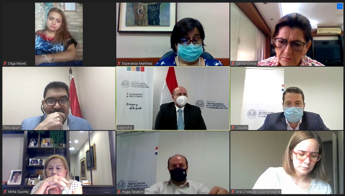 La tecnología y la transparencia son claves para el crecimiento y desarrollo del país. Hoy, en compañía del viceministro <a href="/mmartinpy/">Miguel Martin</a>, compartí avances y desafíos de la #AgendaDigital ante la Comisión Permanente de Cultura, Educación, Ciencias, Tecnología y Deportes.