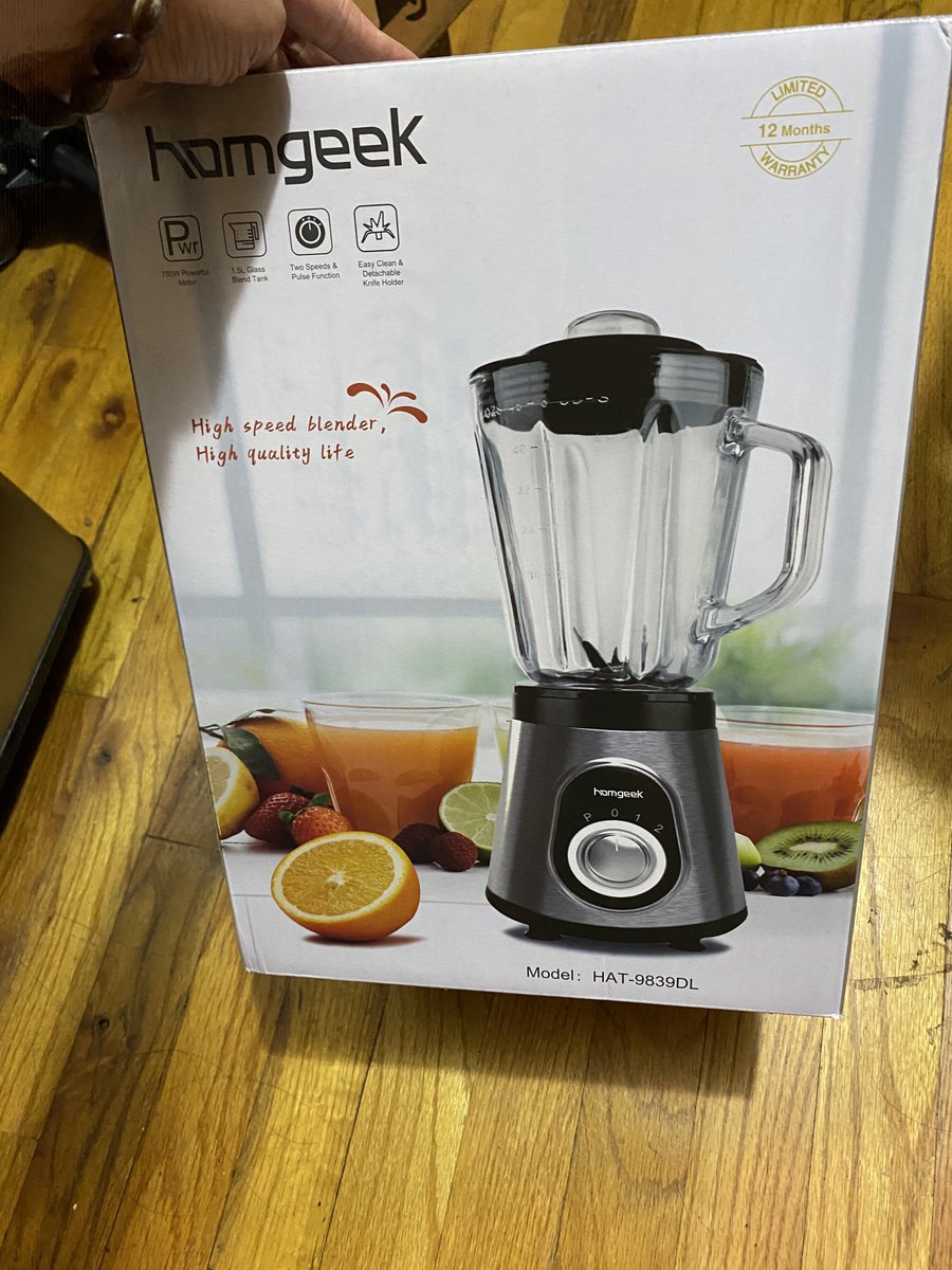 revsupply's tweet photo. With the Holidays coming up buying gifts can be costly.. not when your in RevSupply😉

Members are enjoying COST FREE gifts this year with access to FREE items ranging from desks, toasters, blenders, and much, much more🎁

LIKE + RT if you need a FREE spot!📩 https://t.co/DABVcppAgz