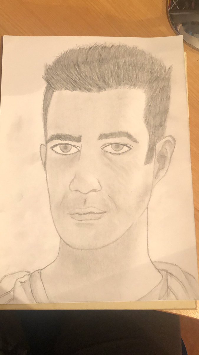 XDBrownies's tweet image. Had a go at a self portrait...how did I do?
- with HB &amp;amp; B Pencils
#SkyVIP