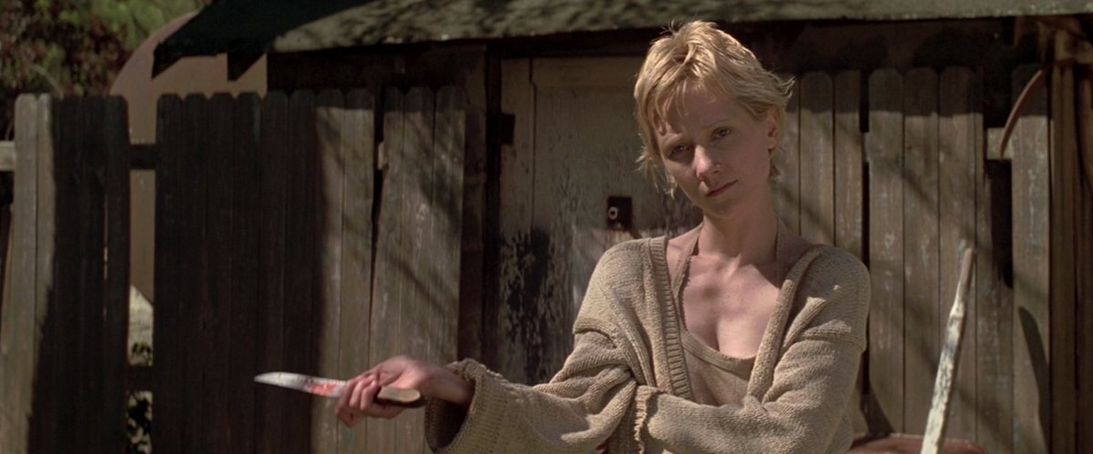 sunlithorror's tweet image. I Know What You Did Last Summer (1997)