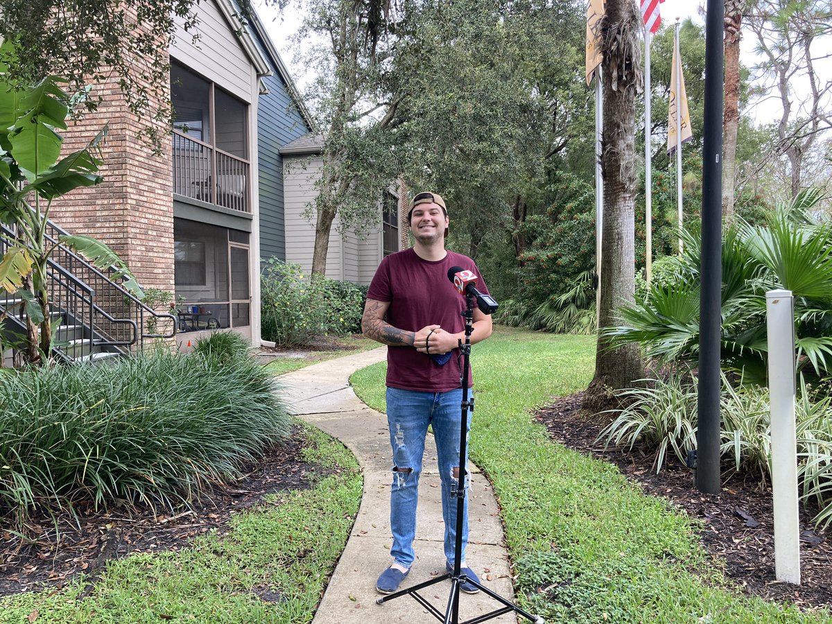 realclairemetz's tweet photo. Coming up @WESH 4PM, the young man on the left is an @amazon delivery driver but Friday, while on the job, Sean Campbell was a lifesaver when he rescued an elderly man from a burning home #newsmyrnabeach. https://t.co/yF8Feoc6TF