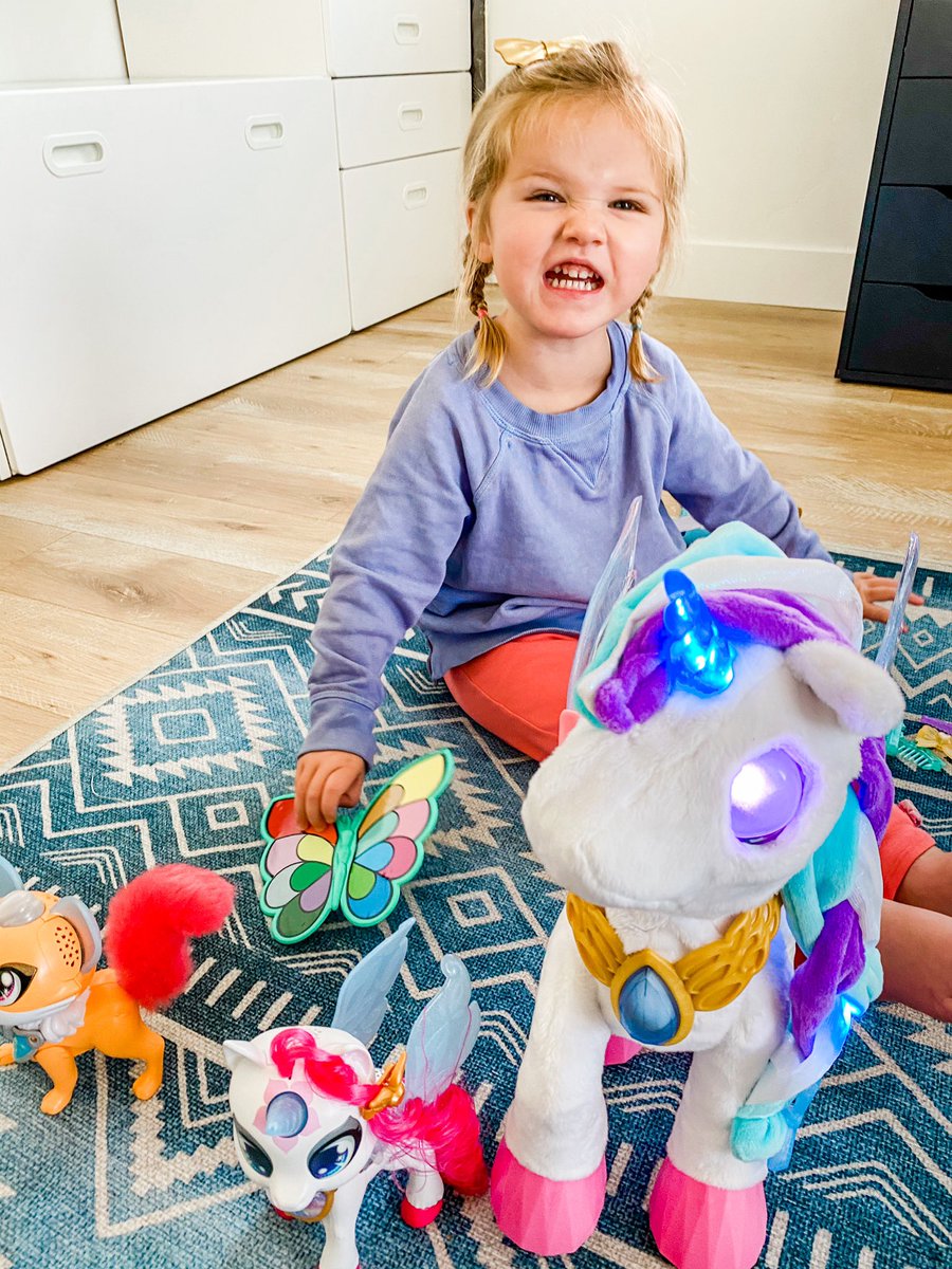 thedashleys's tweet photo. #ad My first job was an ice cream scooper... my kids first job is a @vtechtoys toy tester haha what is this! They’ll be showing off their favorites for the next few months, including Myla’s Sparkling Friends™ &amp; Myla the Magical Unicorn™!!  https://t.co/5y8YV73CS4 #Sparklings https://t.co/U3E7FoXjWG
