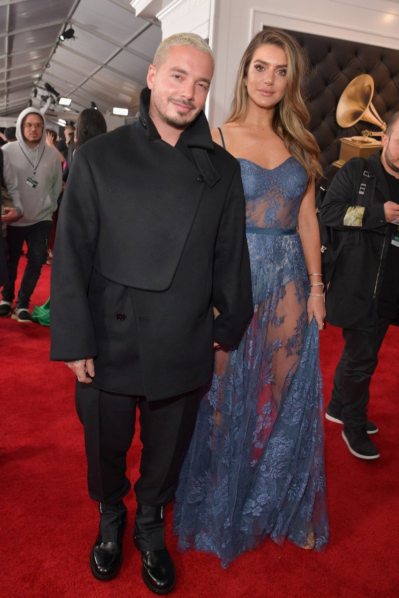 Se ha desatado el fuerte rumor de que J Balvin y Valentina Ferrer se convertirán en padres😱 ninguno ha dado declaraciones al respecto aún, pero todo apunta que recibiremos un pequeño Balvin😍 Es tendencia y lo escuchaste en #AnahíEnExa con @anahidelamora por el 104.9FM📻 https://t.co/KCfNfdz2PY