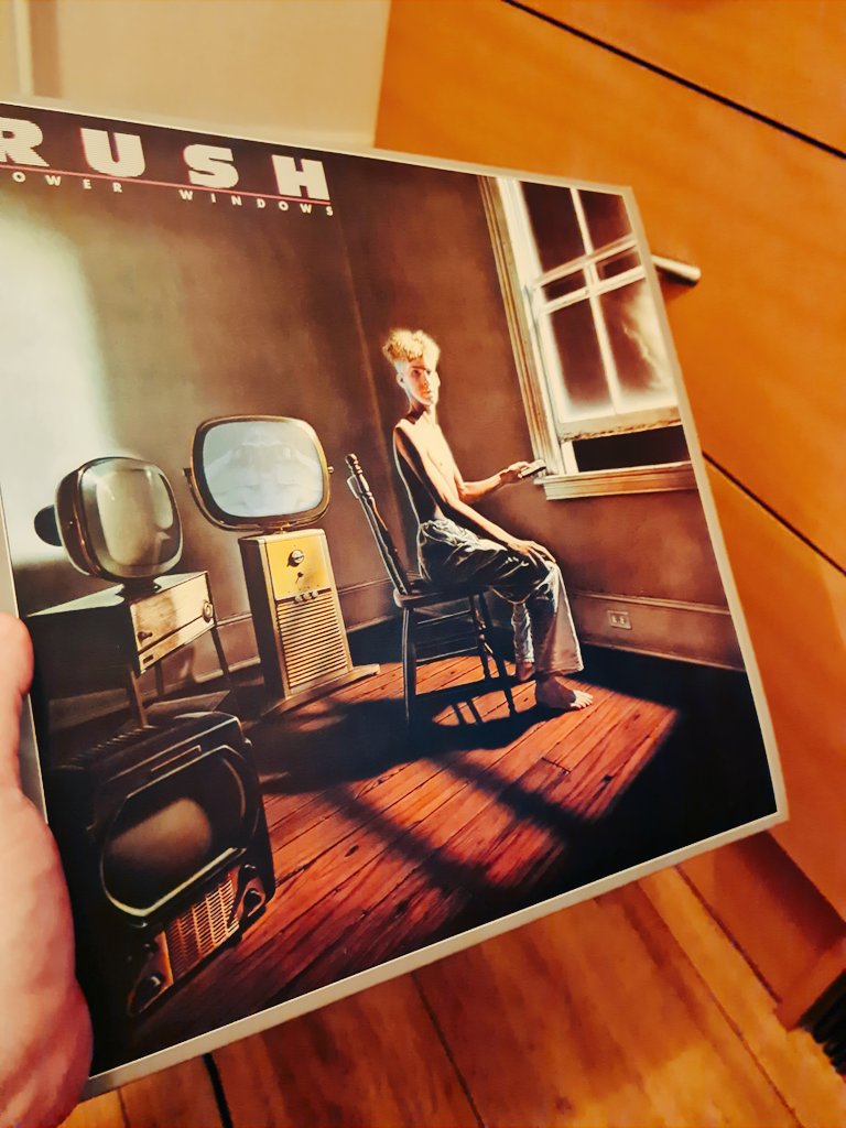 Le_Mort_Joyeux_'s tweet photo. Just got this classic #rush #rushvinyl #powerwindows #1985 #geddylee #alexlifeson #neilpeart https://t.co/UPTZi8xdiM