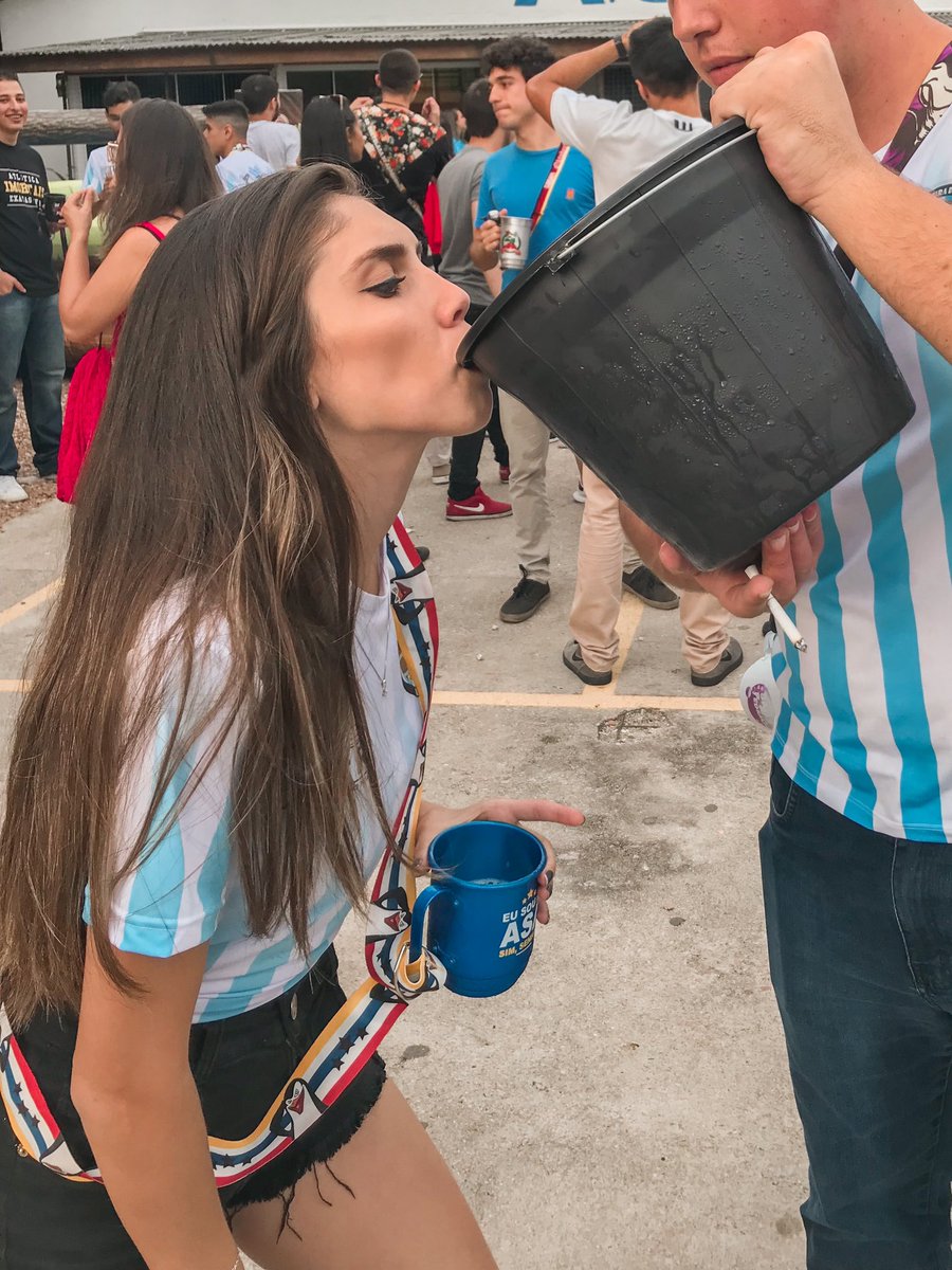 e pensar que antes do covid a vida era assim
