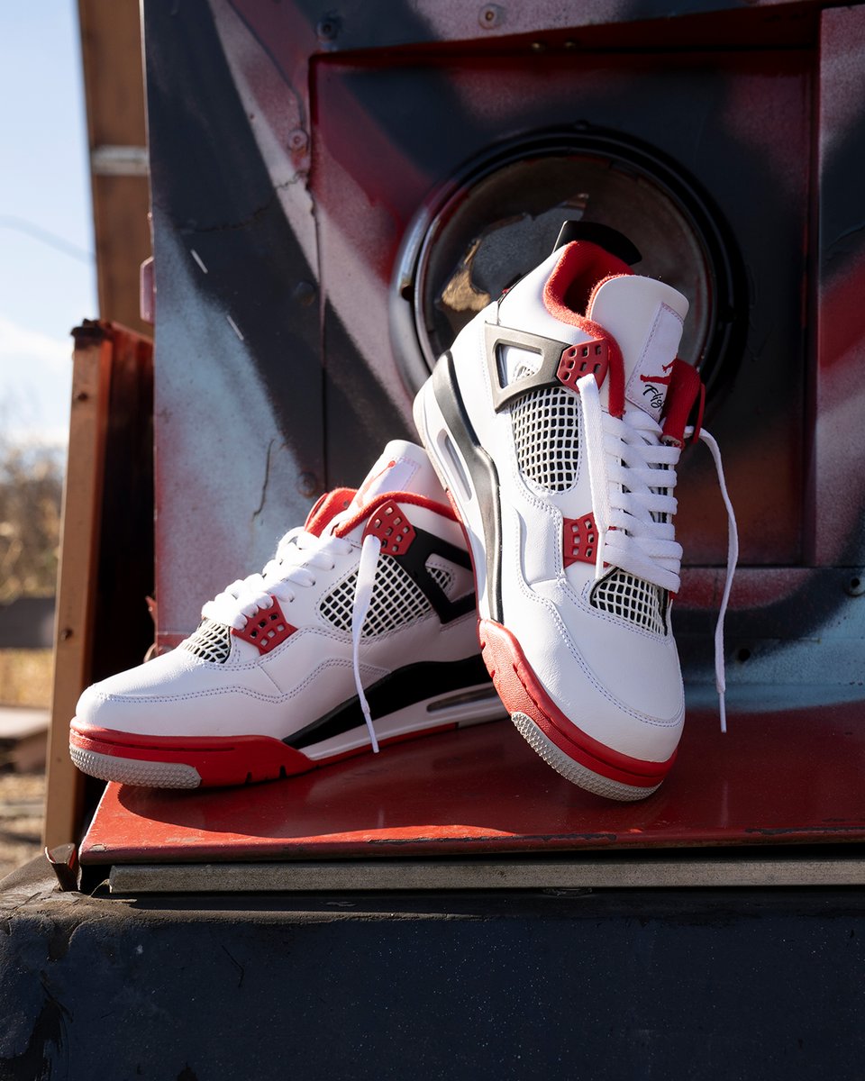 Buy jordan 4 fire red snipes cheap online