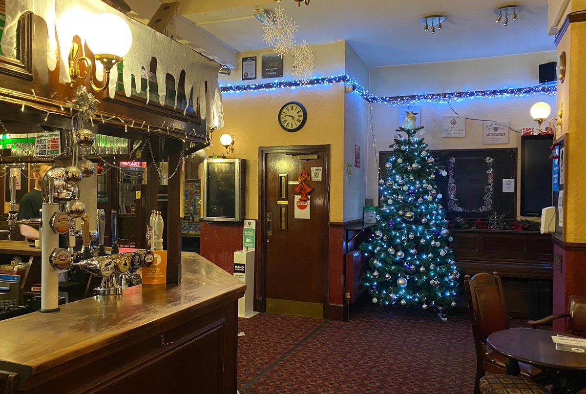 We’re all dressed and ready for Christmas - we will be back!  Hopefully soon Boris will let us be a pub again! #supportyourlocal #longlivethepub