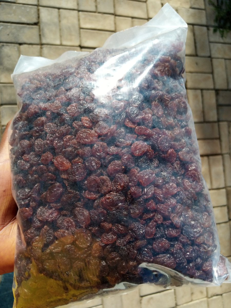 AbujaRemix's tweet photo. Neat Raisins for the season
1kg 1300,500g 700
#AbujaTwitterCommunity #abujacake #cakesofinstagram #twittercake #Abuja #baking https://t.co/eUxVszQoDJ