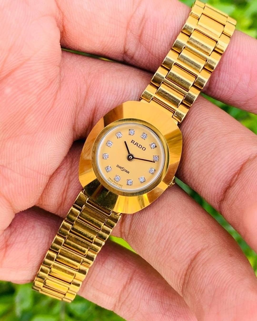 Five Star Watches on X Rado ladies daister 11 stone Special for gift 100 original with box copy In excellent condition 923005251516 watches https t LvAWWR53rn X