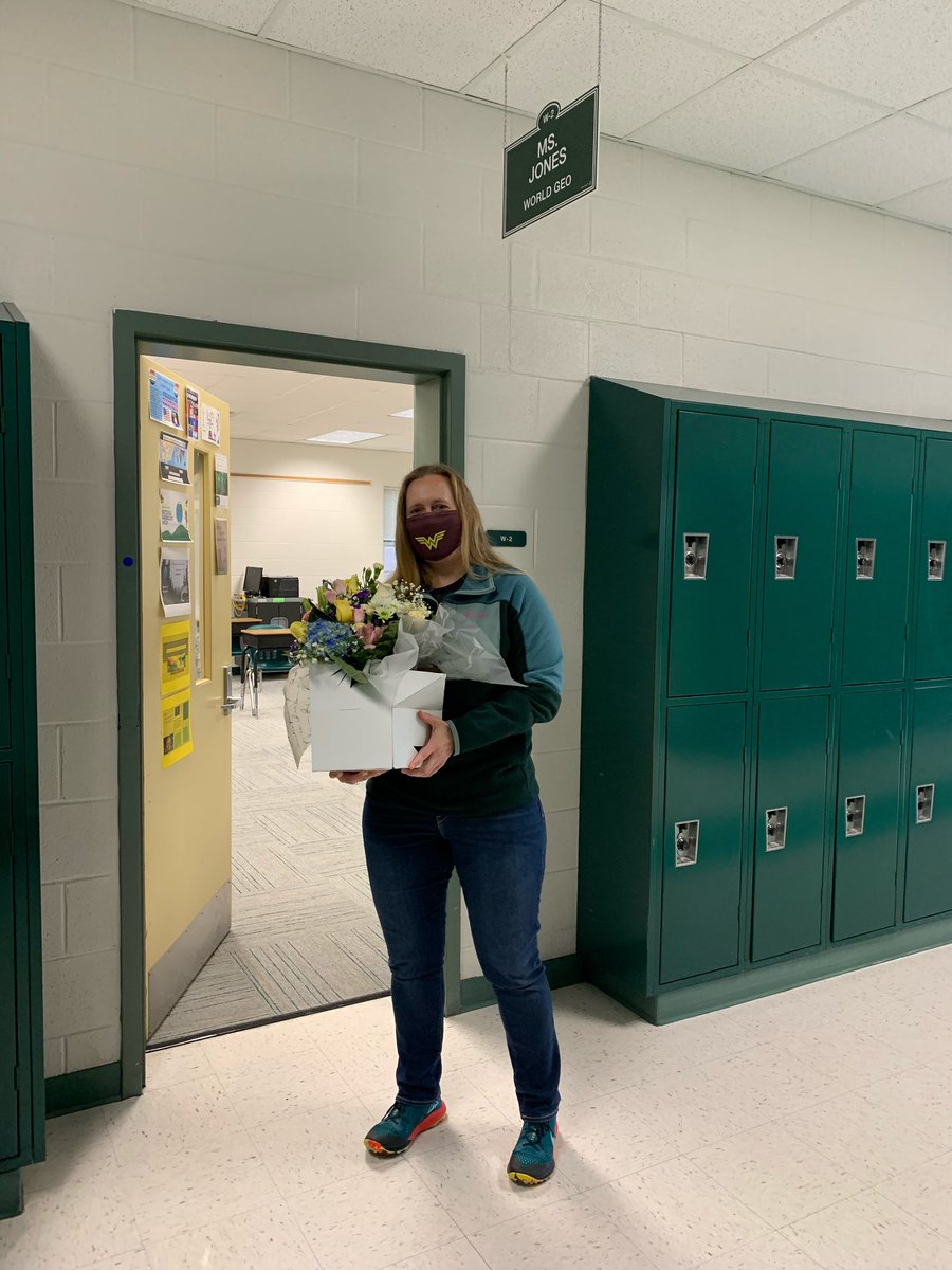 T. Benton Gayle Middle tweet media