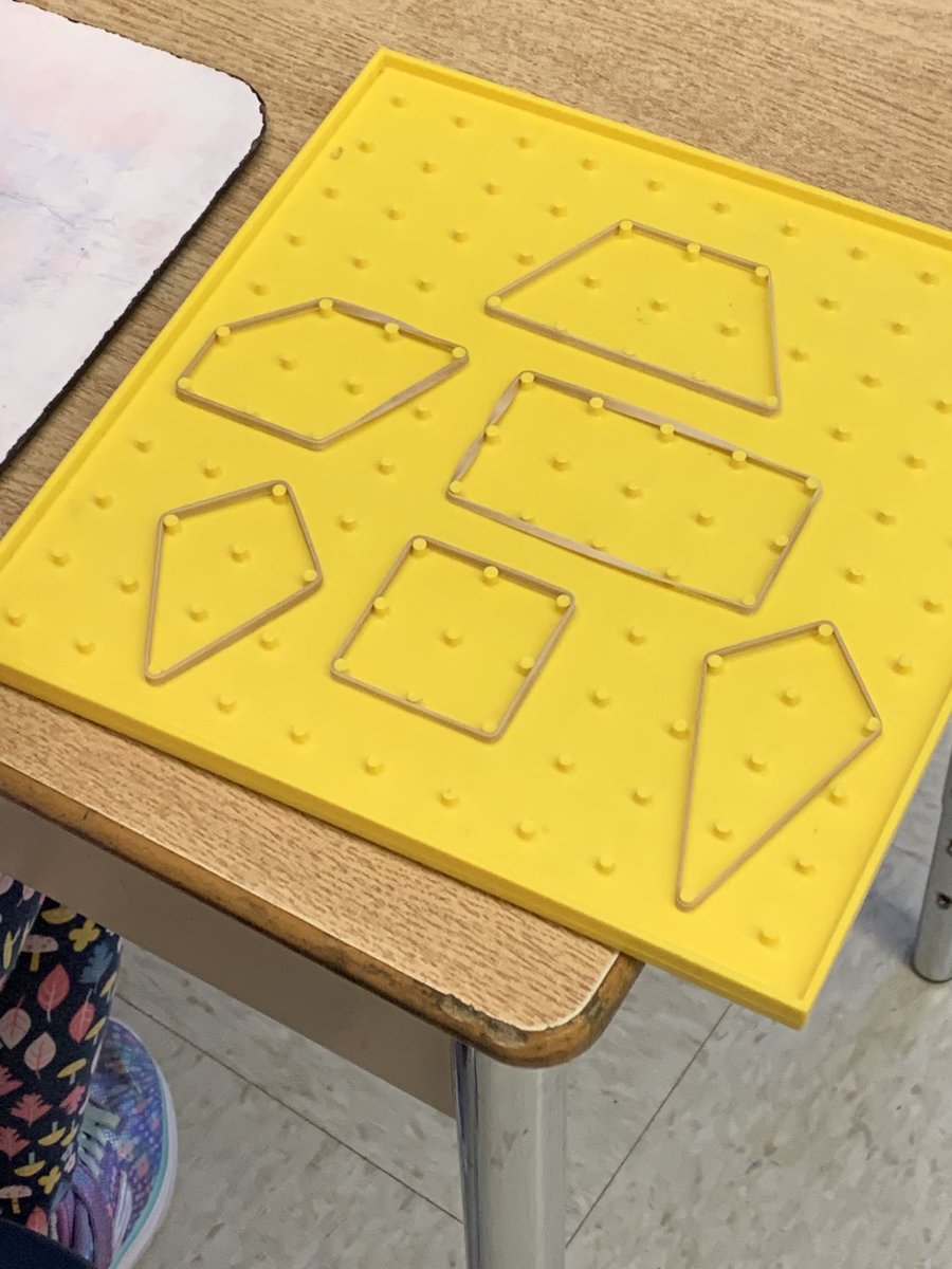 shebrek's tweet photo. These virtual tools are great for composing and decomposing shapes and learning about parallel lines โฆ@bgdwrdsbโฉ #growthmindset #geometryisfun https://t.co/1JEr6d1dJc