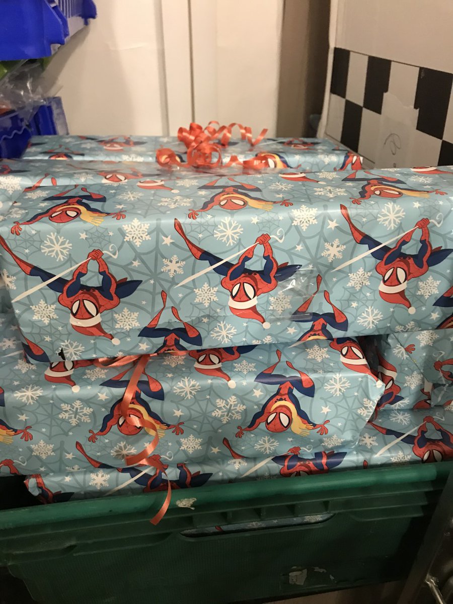 marcuslapsa's tweet photo. To celebrate Guru Nanak Dev Ji birthday. @LangarAid  @Khalsa_Aid in association with @MalcolmsCov are distributing free presents to children. Guru Nanak Dev Ji was the creator of Langar (free kitchen). 
Please visit Malcolm's Nisa store on Elm Tree avenue for a free present . https://t.co/ChhP10a6wW