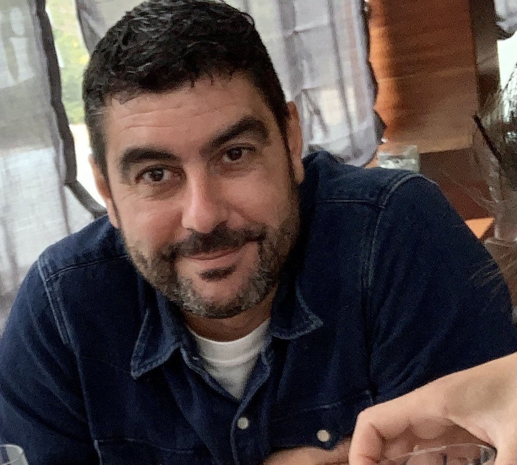 pacogonzalez69's tweet photo. Dentro de un poco más de 30 min es el cumpleaños de este pedazo de TÍO!!!cumplirá sus primeros 50 años ⁦@raulcat7⁩ Felicidades !!! Pocos hay en este MUNDO como el!! https://t.co/pwEZOysqtB