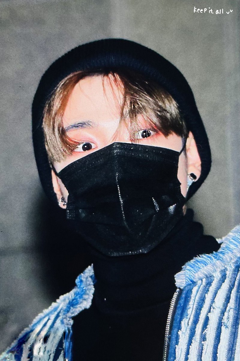 FoxAteez's tweet photo. Please, i cant be the only one who was like
-hongjoong! or san?... san! wait, hongjoong... san? nooo hongjoong! maybe...

#ateez #hongjoong https://t.co/hTsHsr0zB0