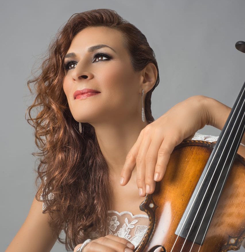 fsinfoniard's tweet photo. Ven a "La Gran Reapertura, 50 Minutos de Danza y Música"🎼🩰

Con la presentación de la violinista Militza Iankova junto al maestro Elioenai Medina; y con los cantantes líricos del Programa de Formación de Sinfonía.

03 de Diciembre | 6 PM
Sala Carlos Piantini

#FundacionSinfonia https://t.co/yEvPyBasaQ