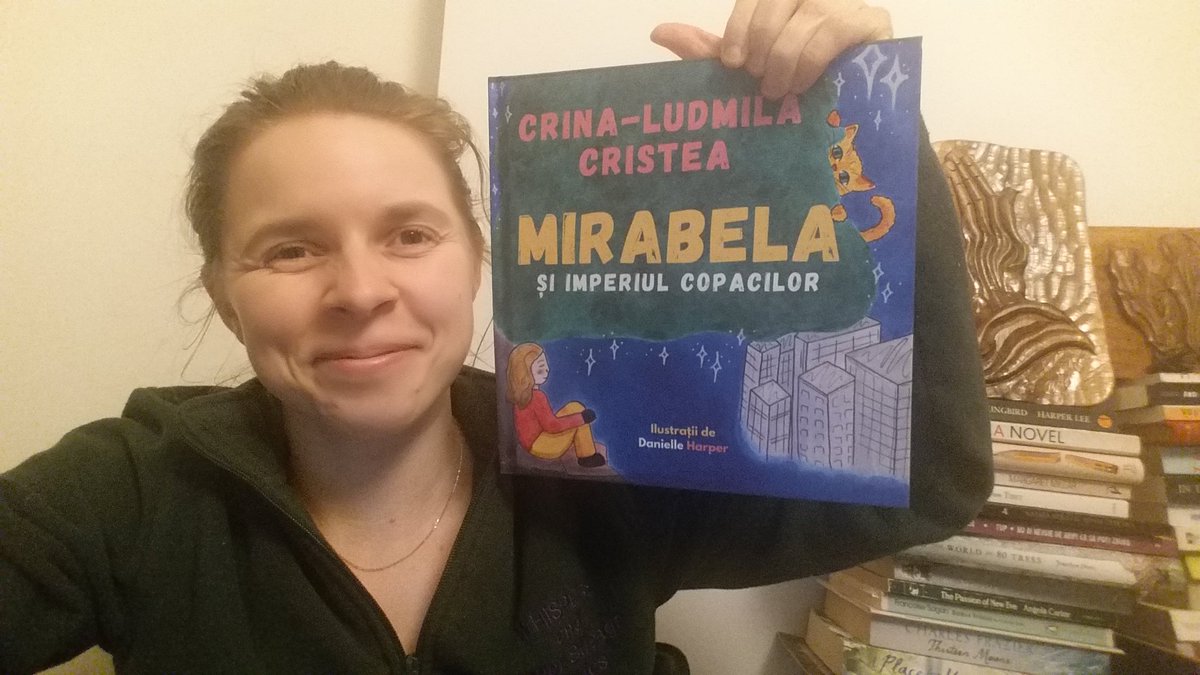 lilybloomwriter's tweet image. My first hardback came from @IngramSpark today.🤗
#ingramsparkauthor