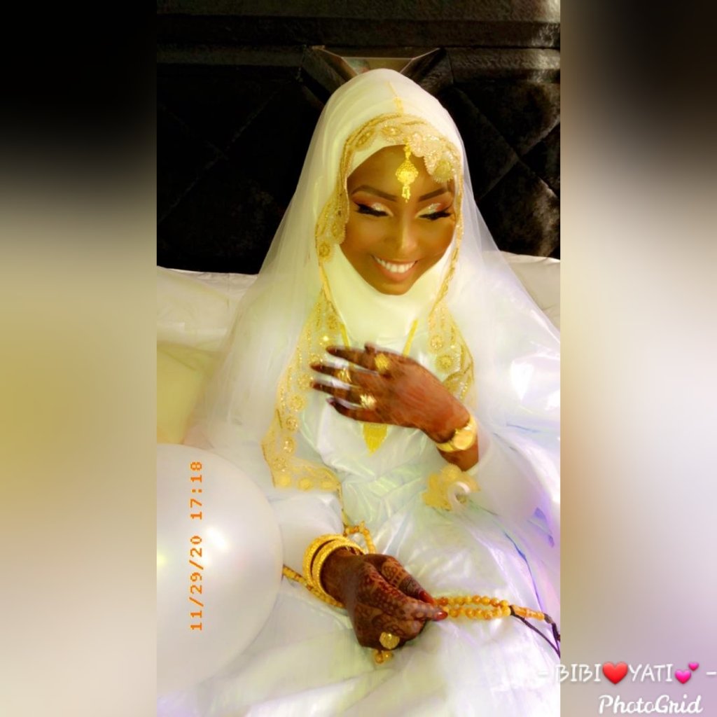 Sorette17's tweet photo. Just Married Al hamdoulilah💍 https://t.co/Dh6zU3HVo1