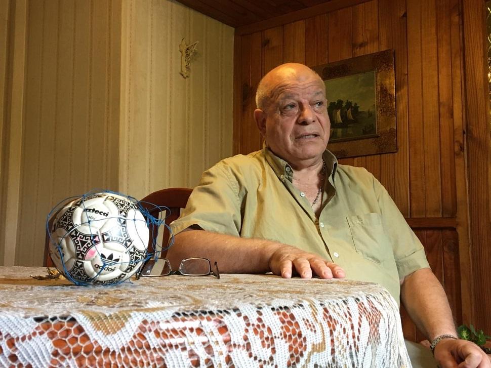 “Tato”, el salteño privilegiado que vio la mano de D10S y recuerda el partido con emoción dlvr.it/RmkTNc