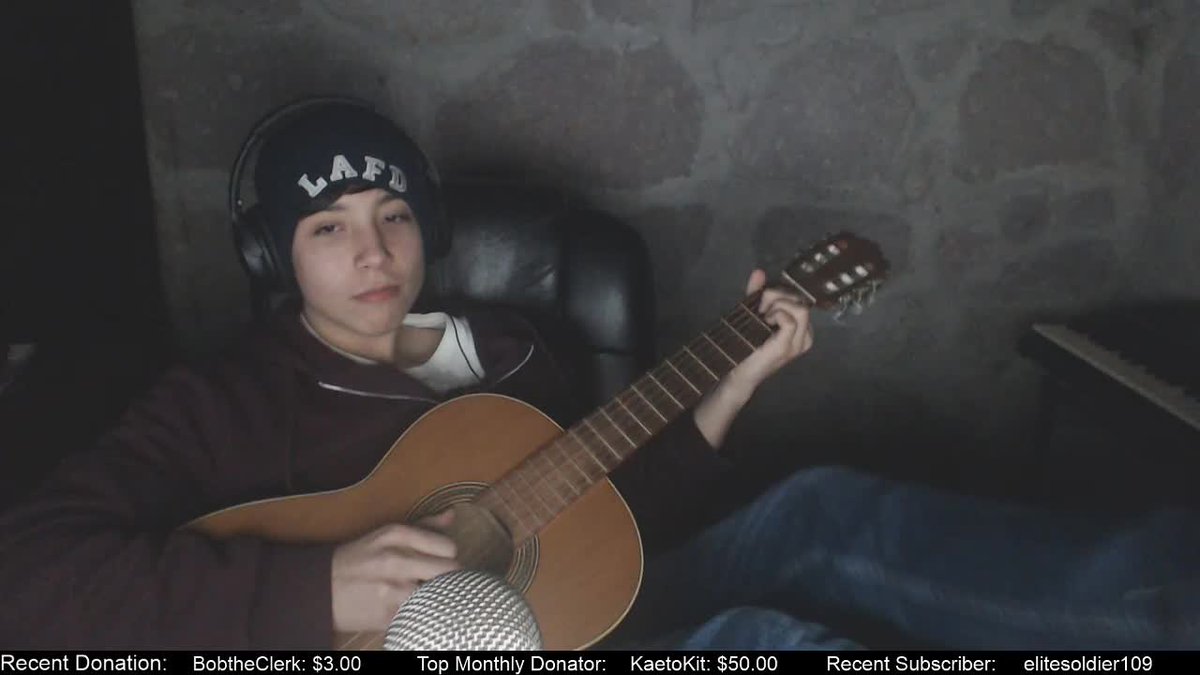 arborbridget's tweet image. goodmorning, i would just like to say that~ 🎶🎶